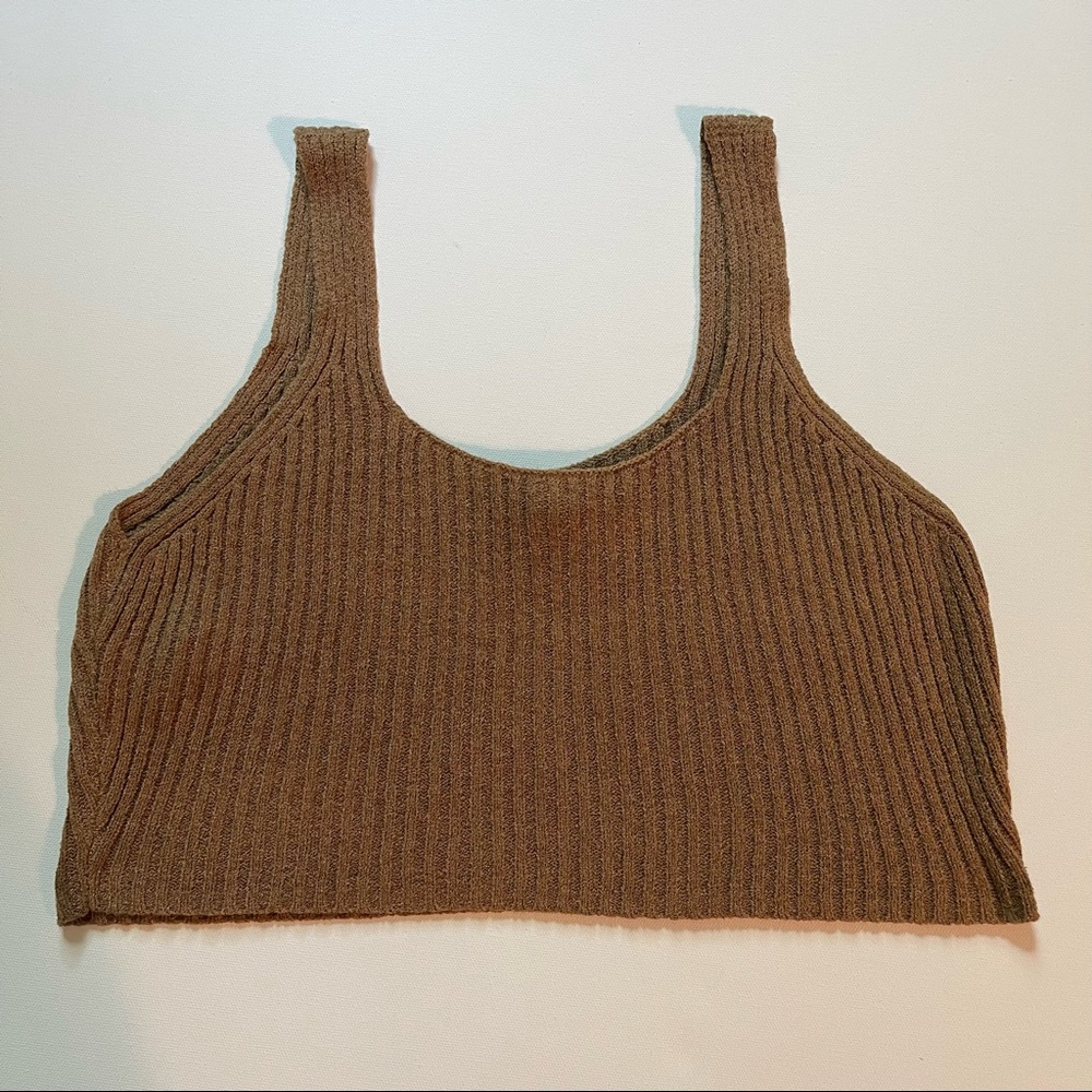 FOREVER 21 brown cropped tank top